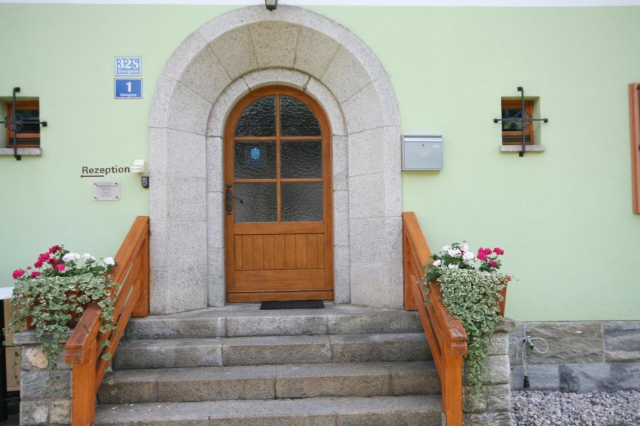 Familienappartements Eder - Free Entry To Tauern Spa Kaprun Included Экстерьер фото